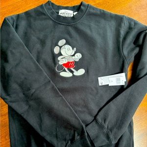 Disneyland/World Exclusive Sweatshirt